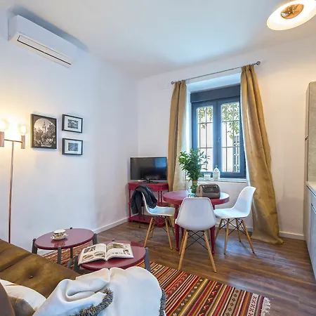 Selecta Apartments Los Venerables Siviglia Esterno foto